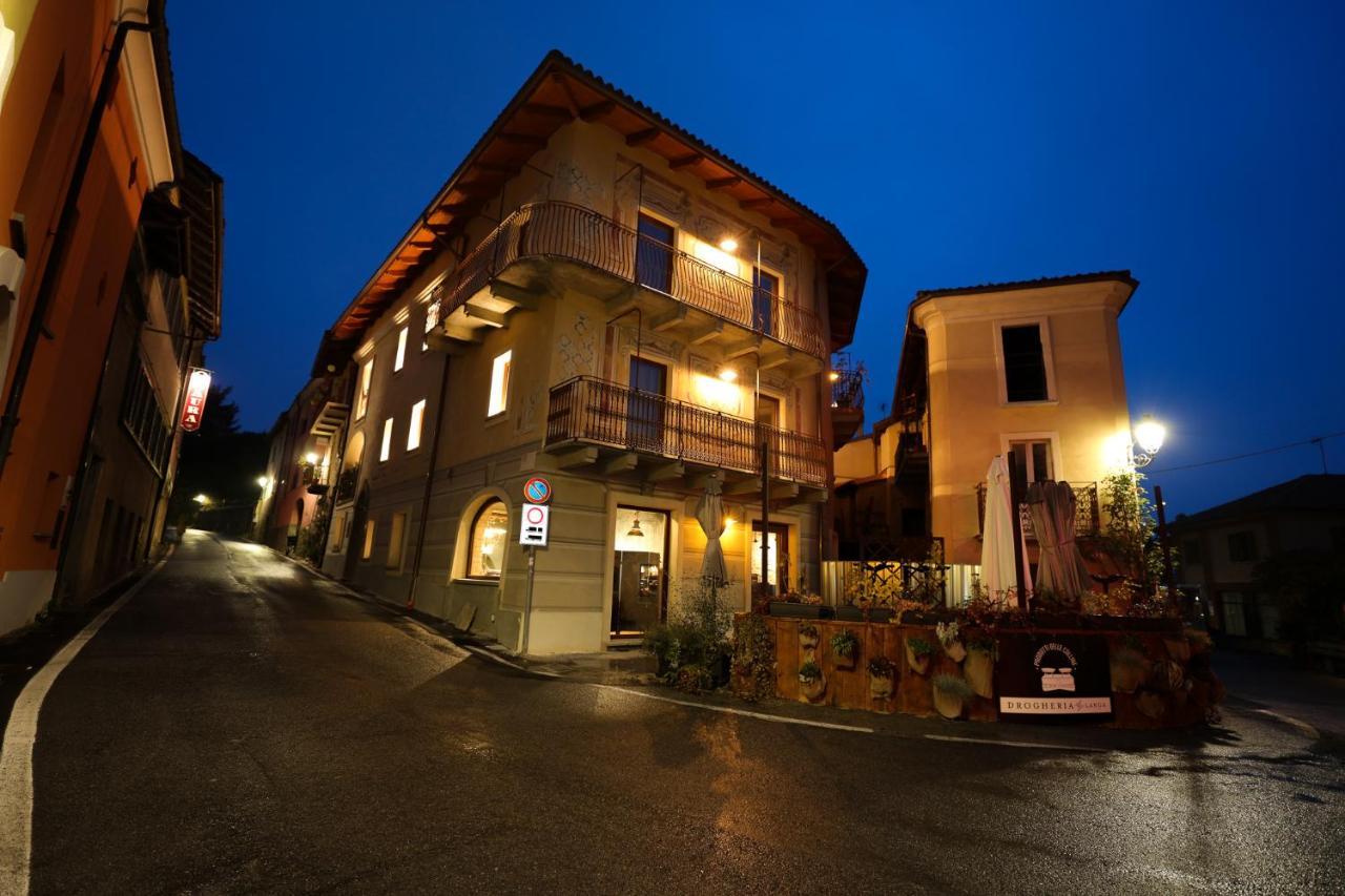 La Piazzetta Degli Artisti - Boutique B&B Bossolasco Luaran gambar
