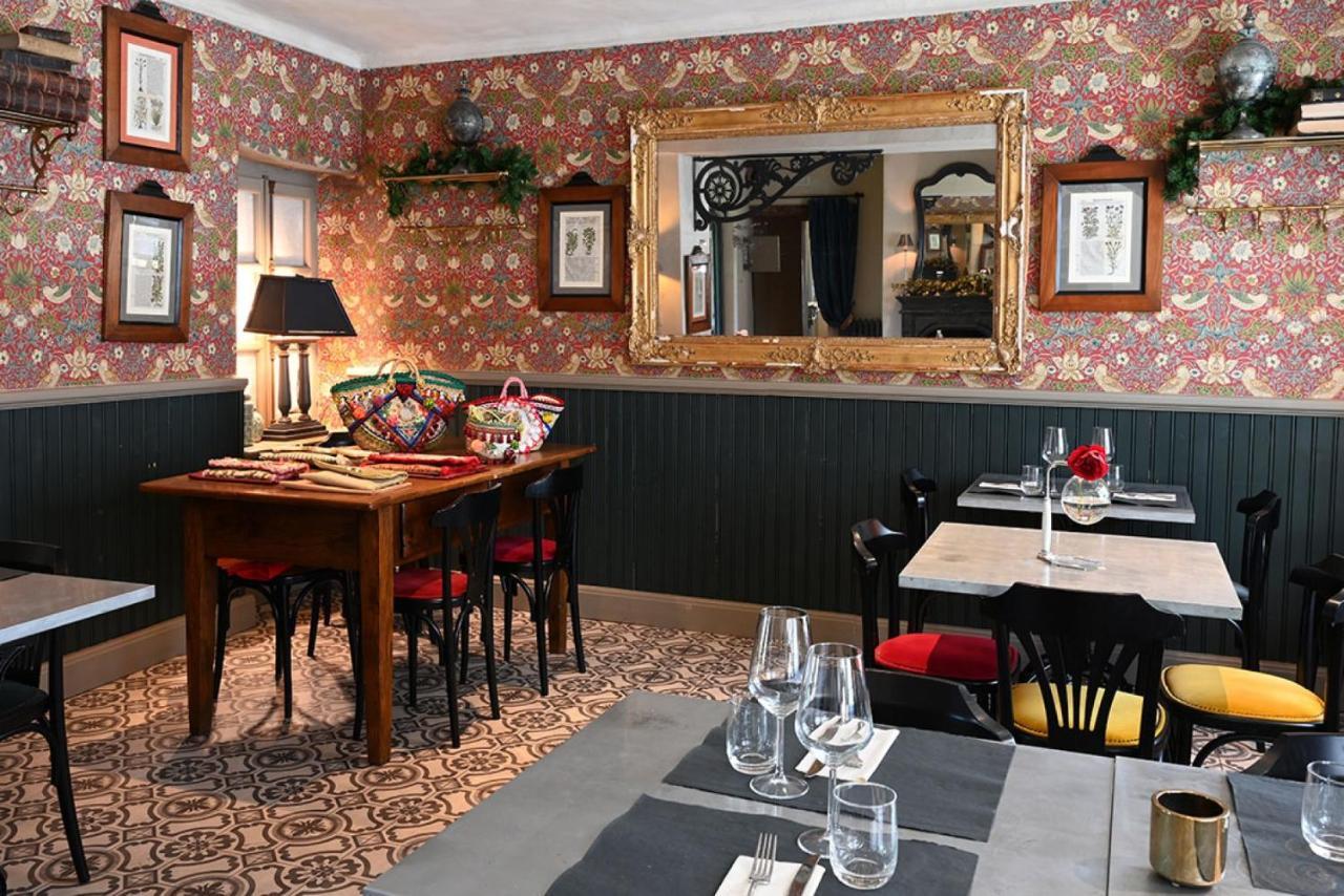 La Piazzetta Degli Artisti - Boutique B&B Bossolasco Luaran gambar